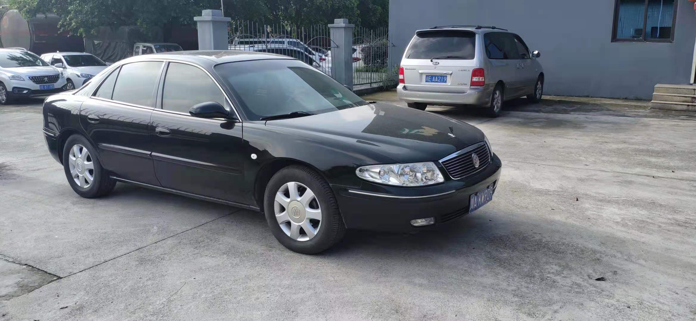 福克斯、上海別克機車拍賣